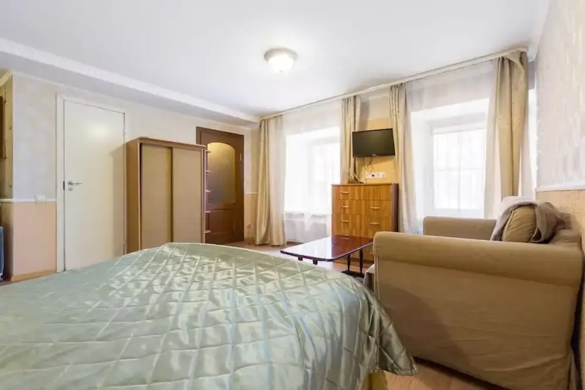 Студия на Казанской