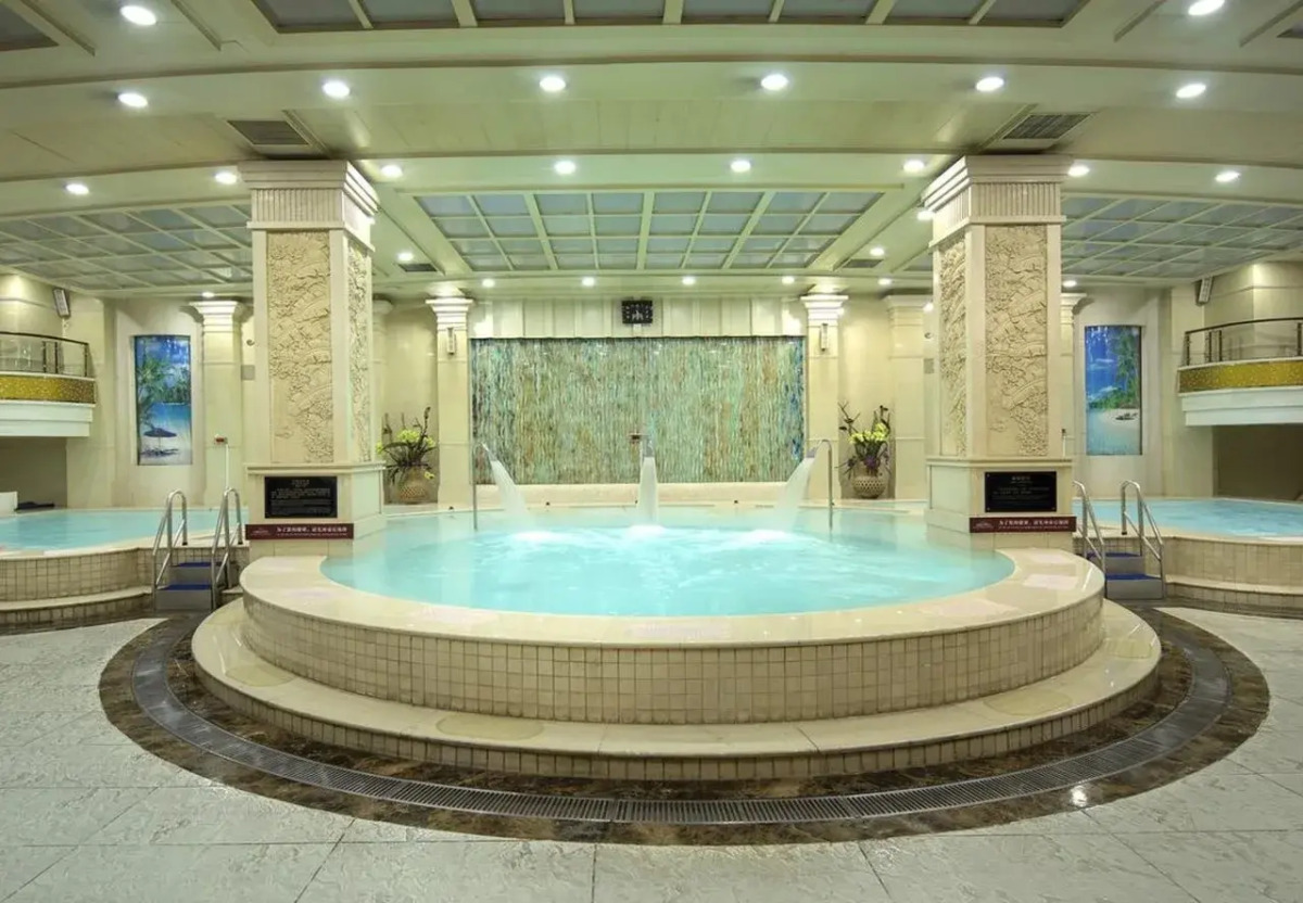 Guangdong Osotto Recreation Hotel