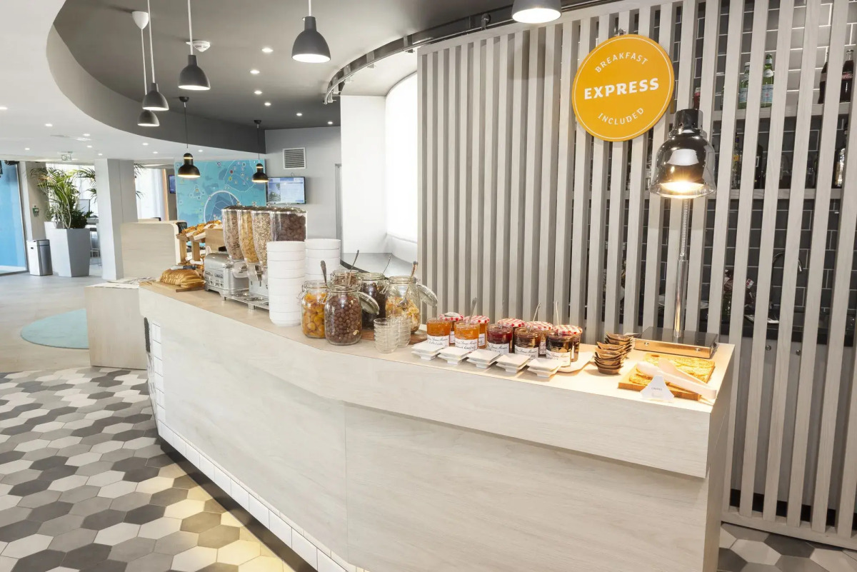 Holiday Inn Express Paris - Velizy by IHG