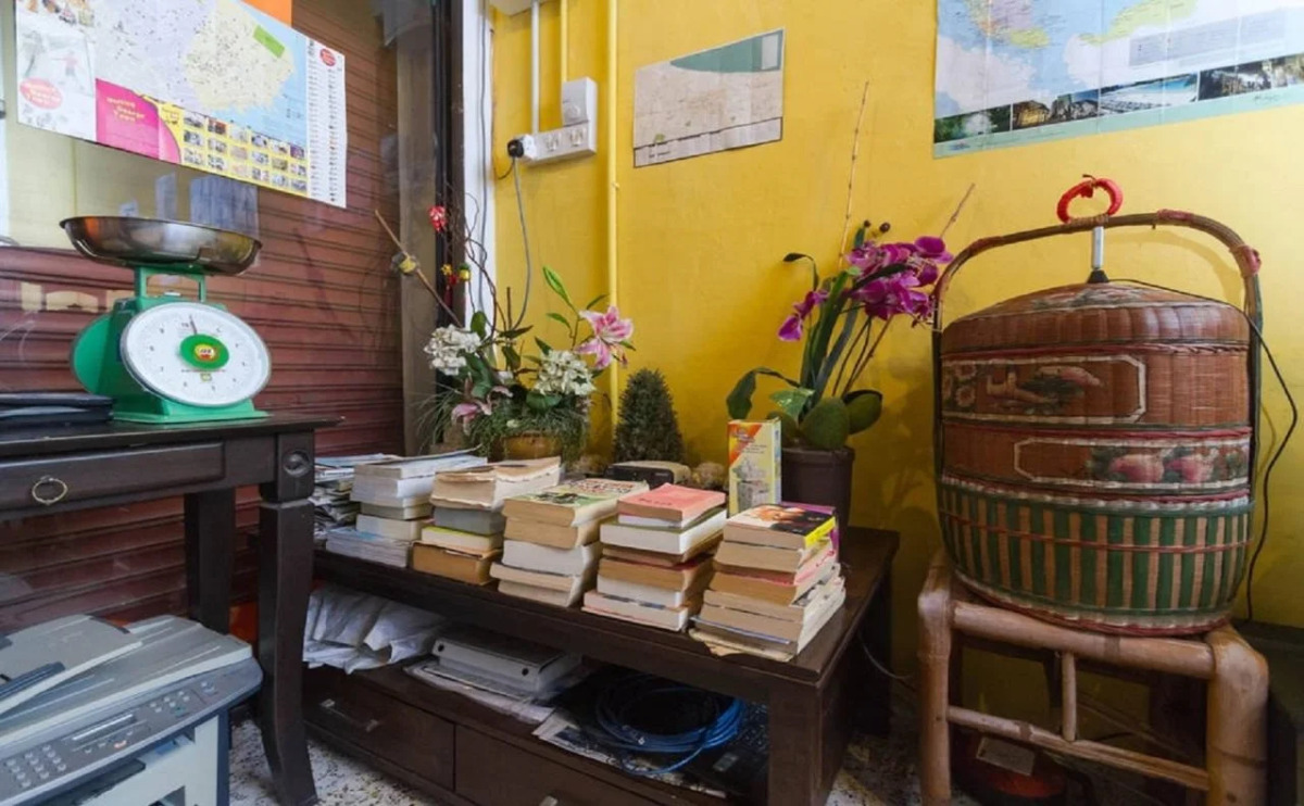 Cocoa Mews Cafe & Homestay - Hostel