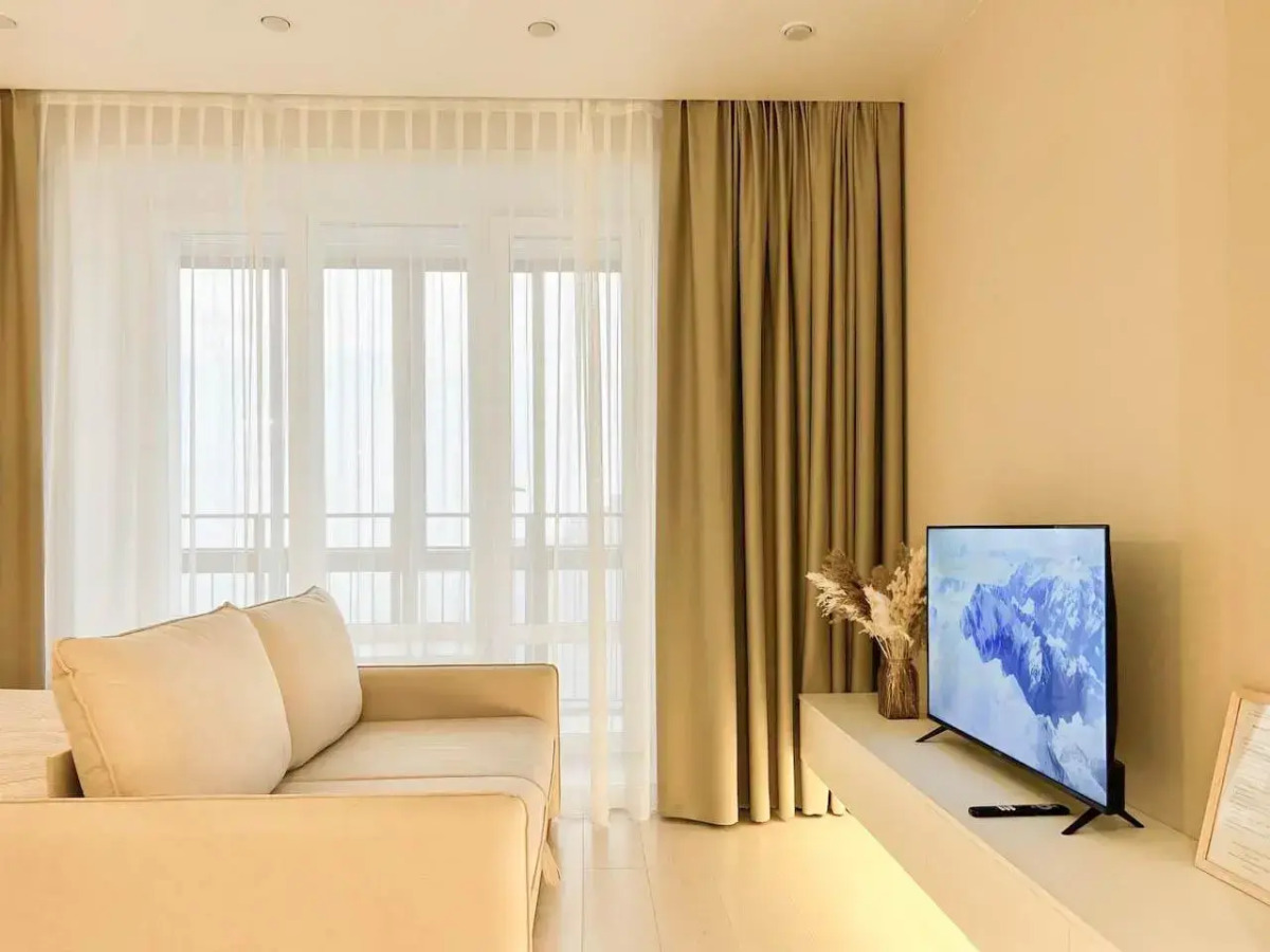 Апартаменты на улице Виля Липатова 13