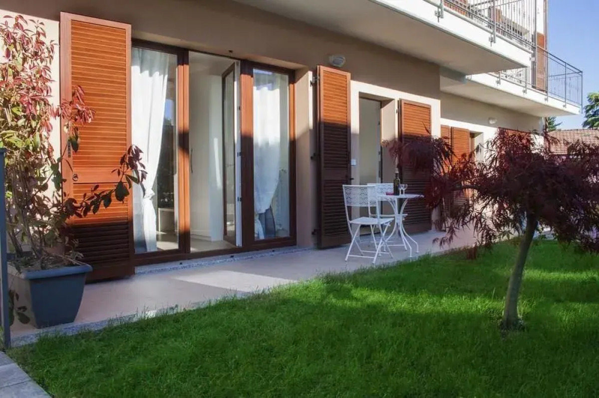 Hotel RossoVino Como