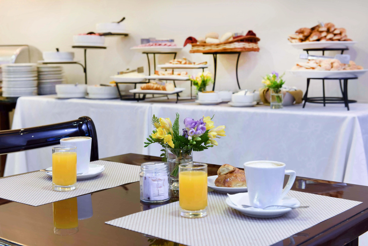 Argenta Tower Hotel & Suites