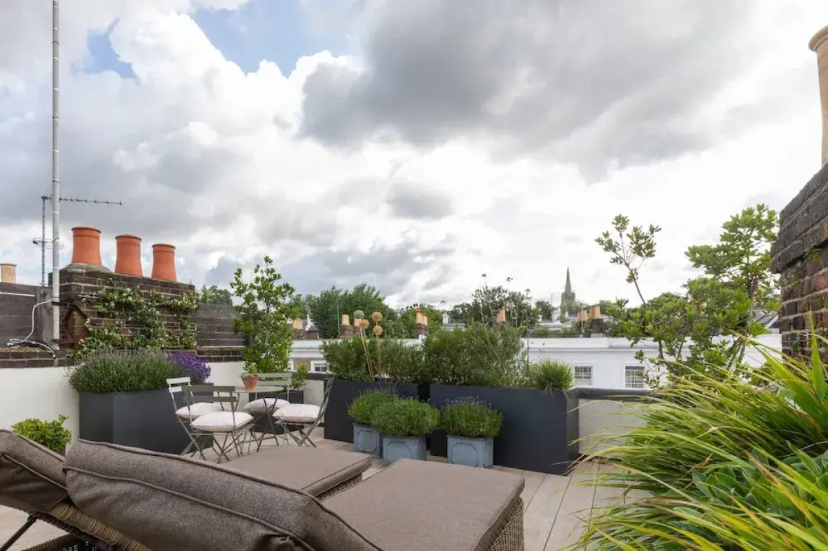 Portland Road X by Onefinestay