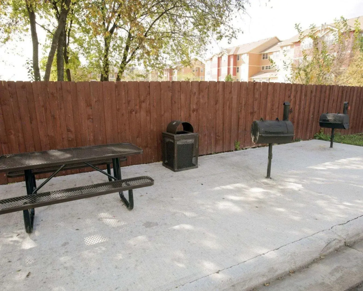 Rodeway Inn and Suites Austin