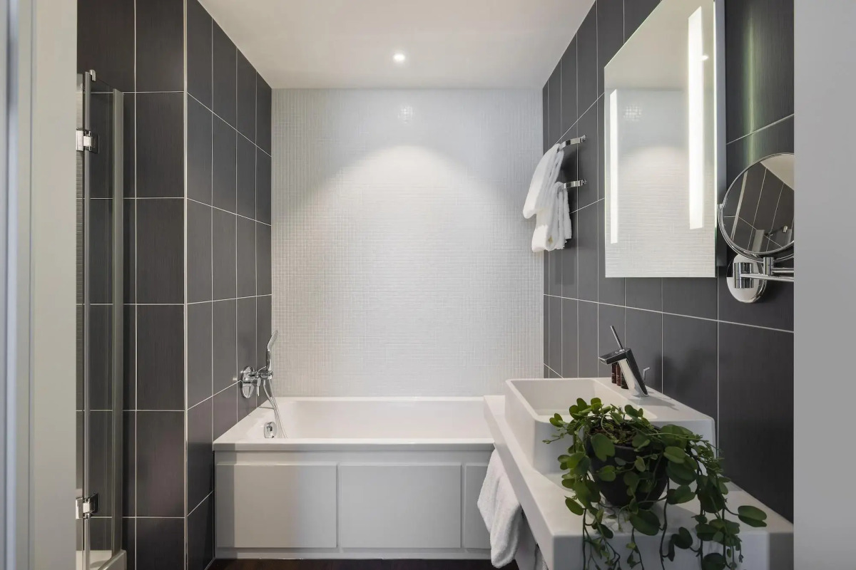 Cove - Centrum, Passage