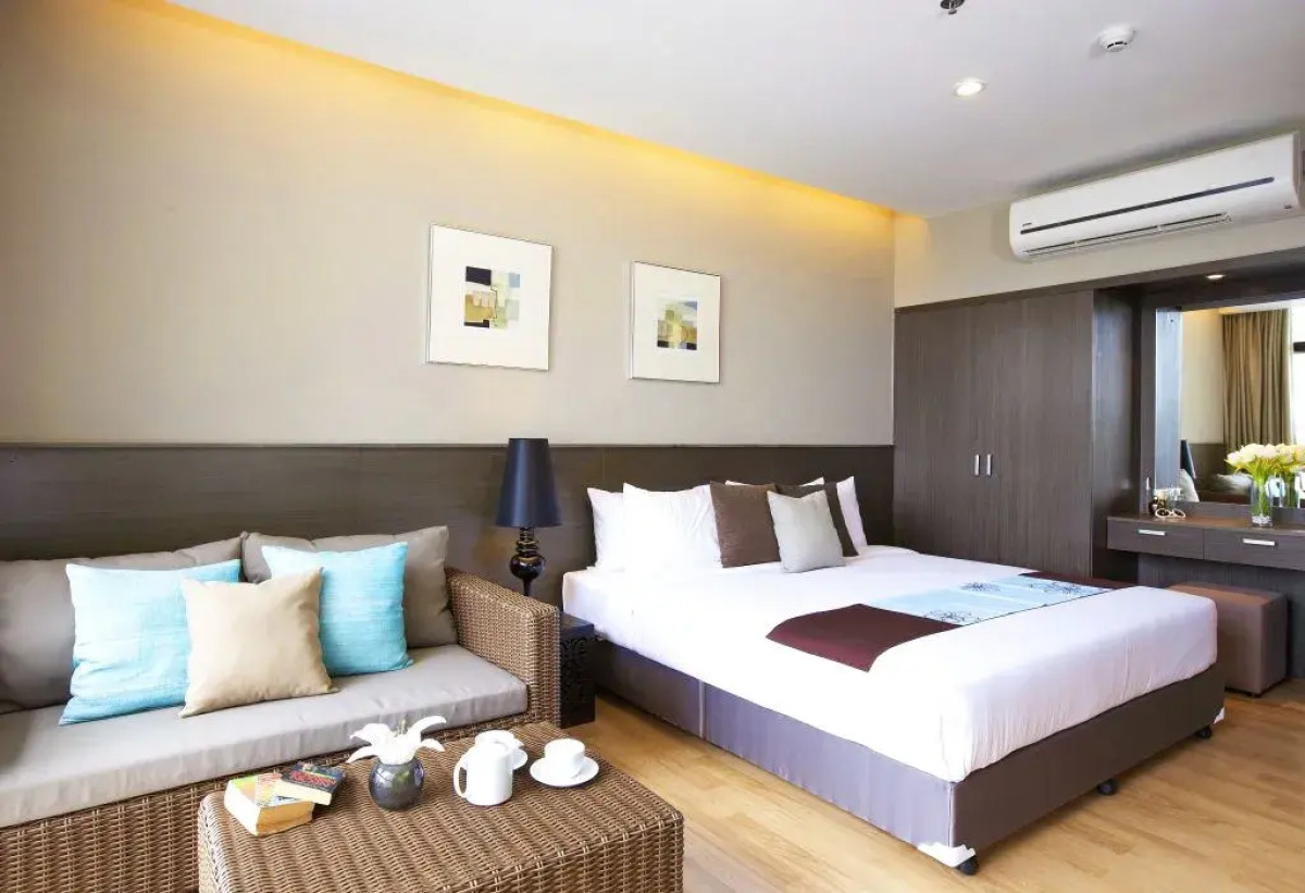 Altera Hotel and Residence