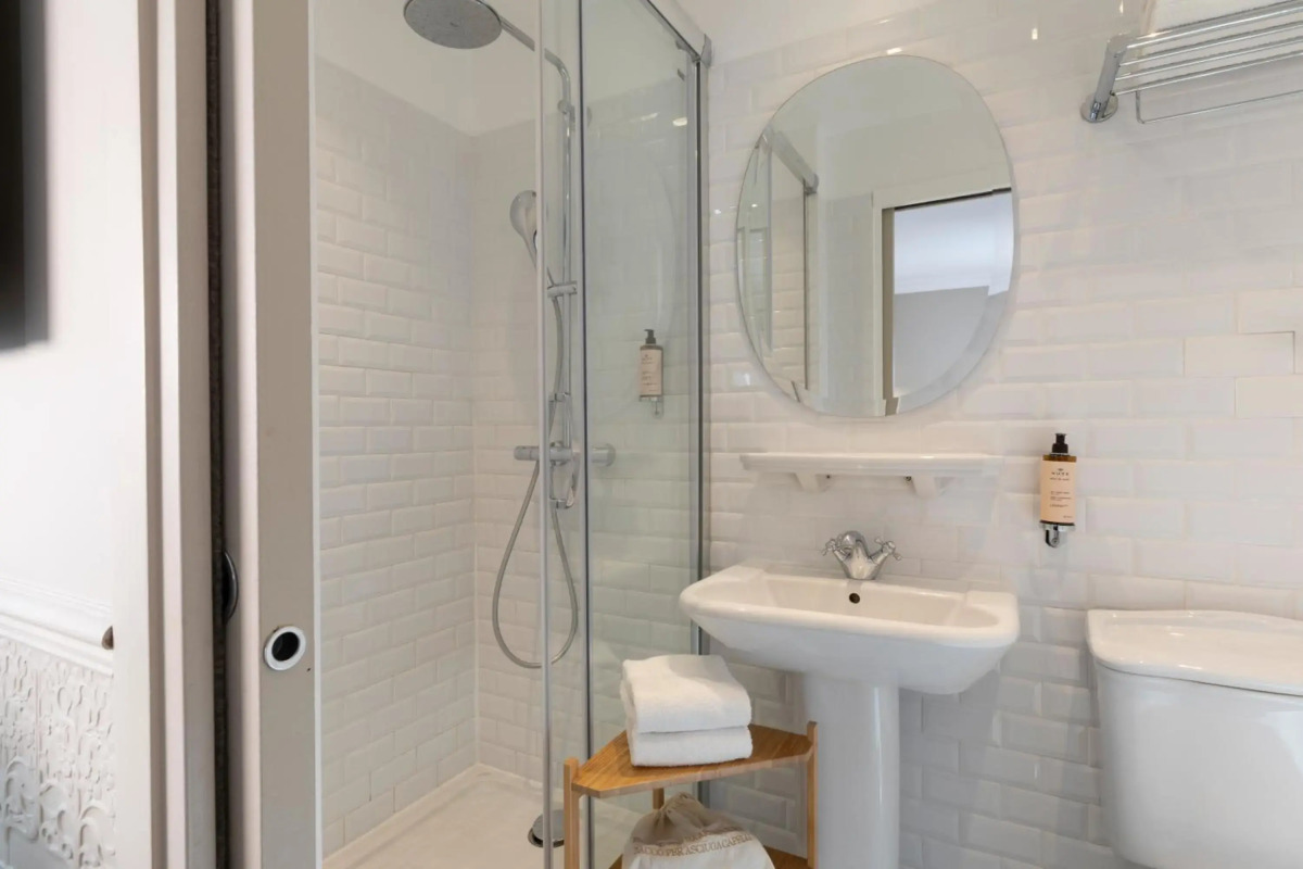 Artemisia Montmartre