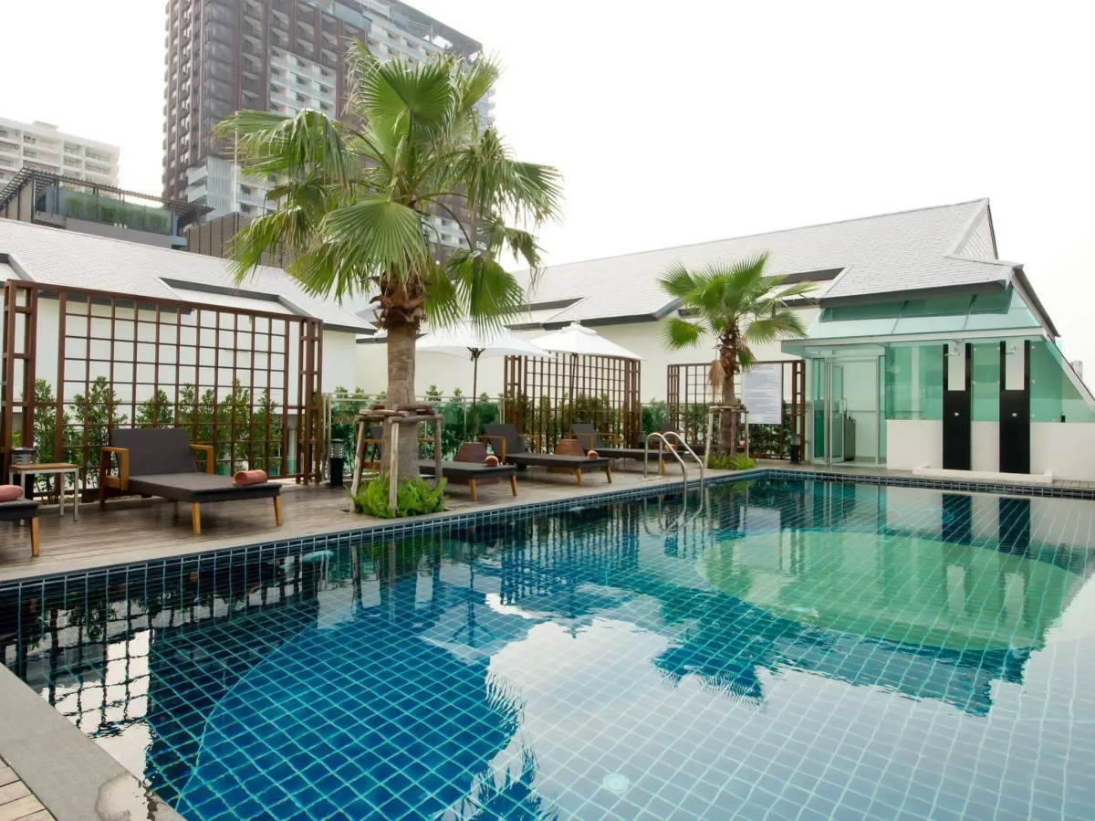 Sunshine Hotel And Residences