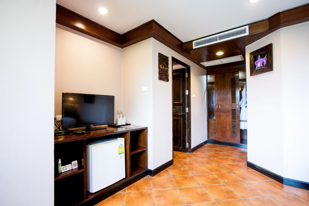 Karon Sea Sands Resort