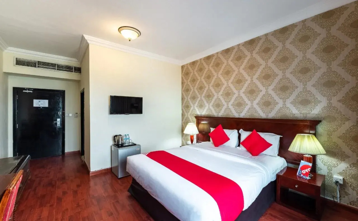 Mermaid Beach Hotel LLC