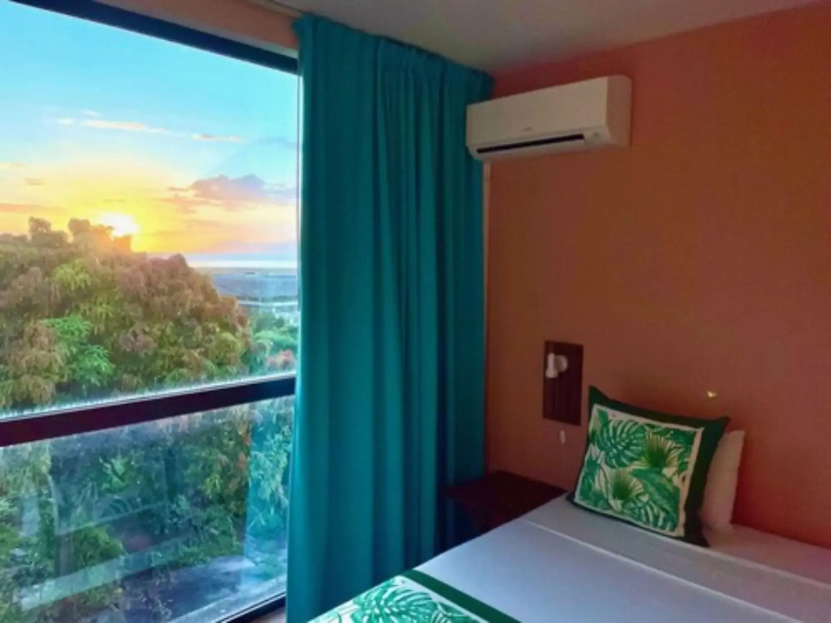 Tahiti Airport Motel