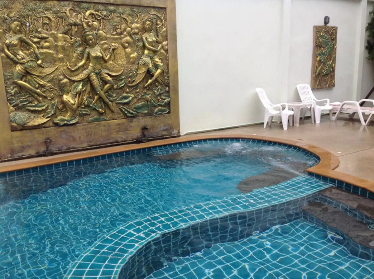 Neptuna Hotel by Maduzi