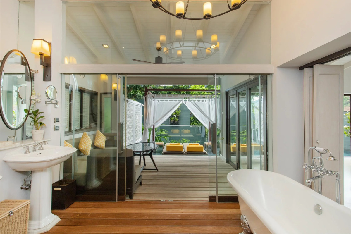 Отель The Shore at Katathani