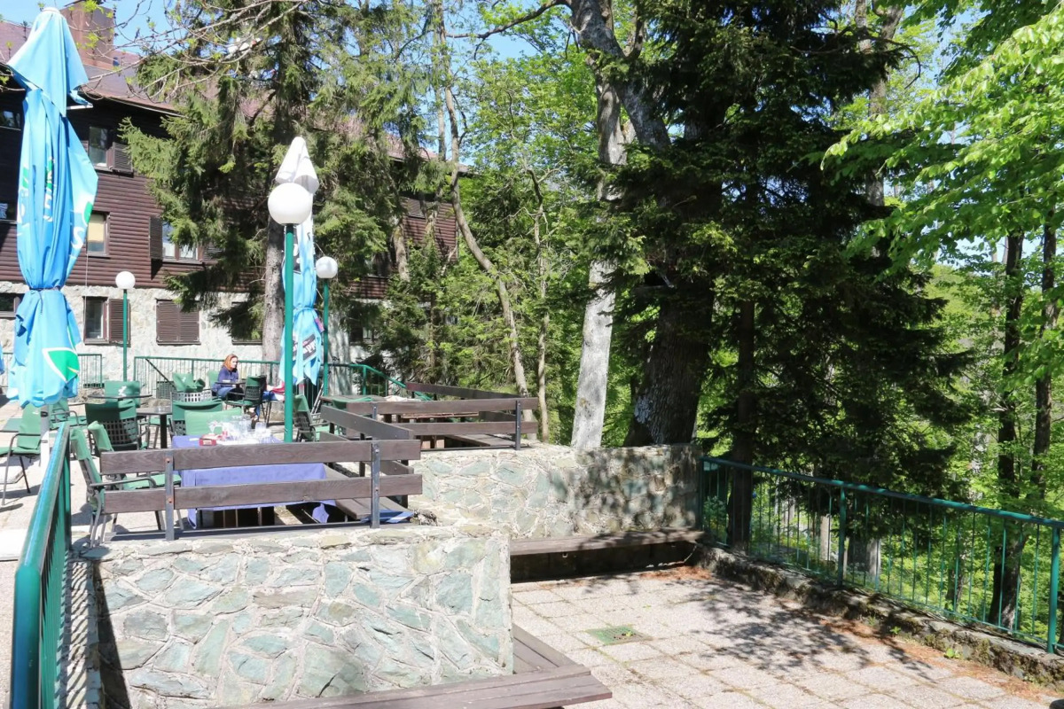 Hotel Tomislavov Dom