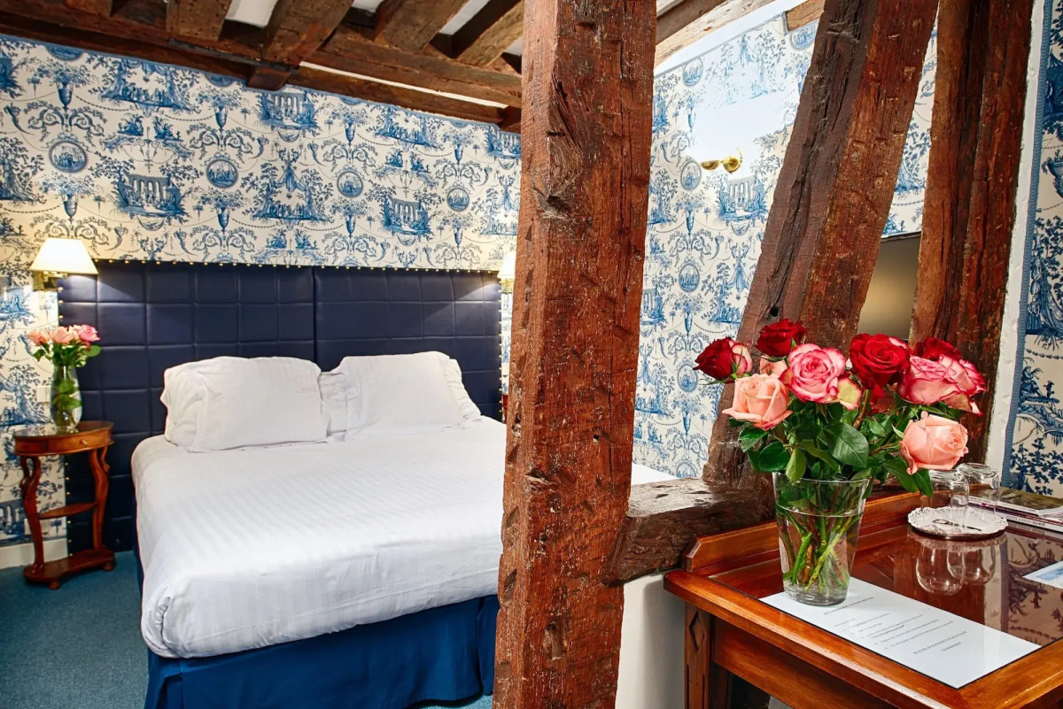 Relais Hotel Du Vieux Paris