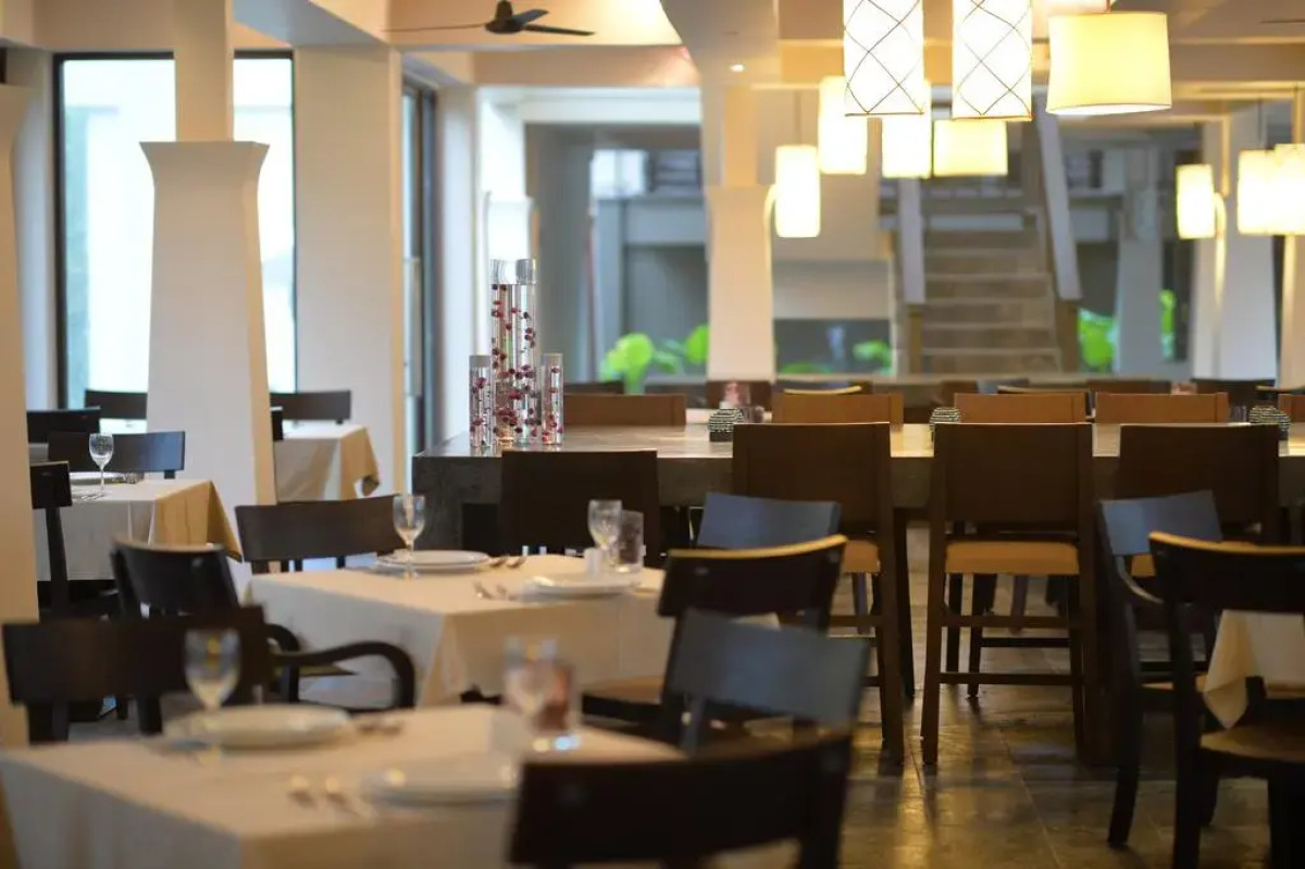 Grand Southsea Khaolak Beach Resort