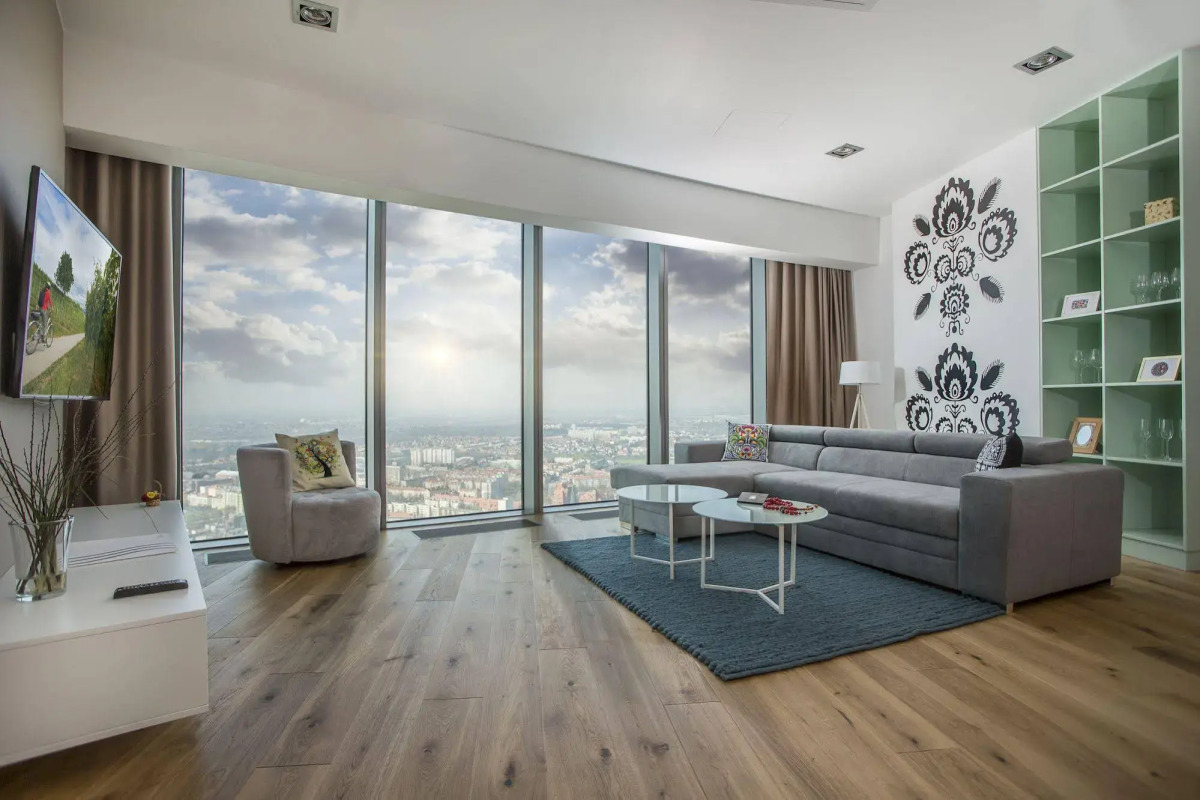 In The Sky - Sky Tower Apartments