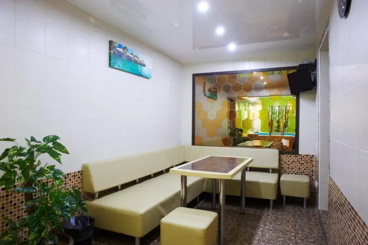 Трак Хаус Гостиница