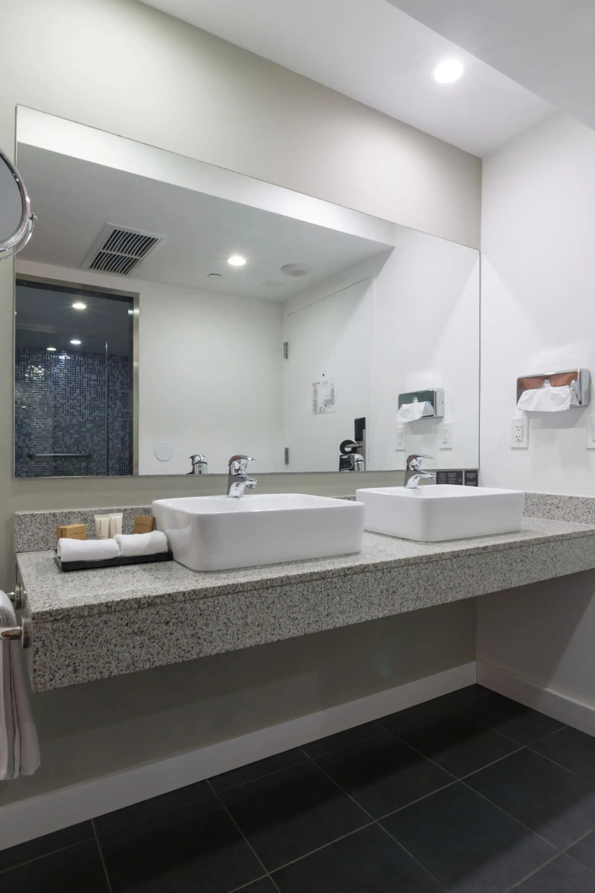 Hotel Riu Plaza Miami Beach