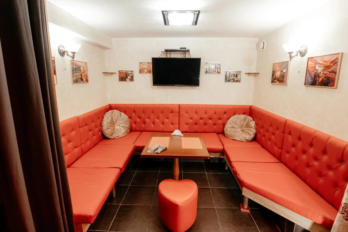 Red Street (Ред стрит)