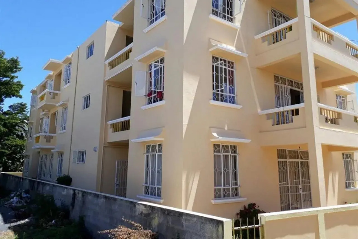 Allamanda Studios and Apartments