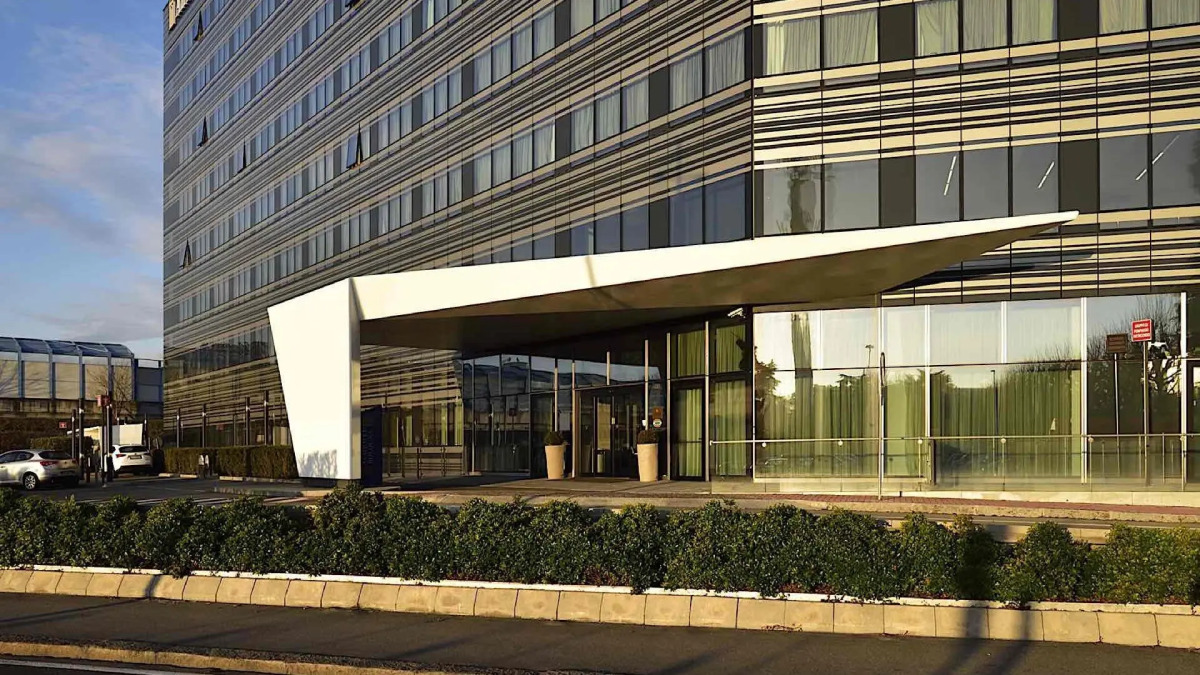 Отель Unahotels San Vitale Bologna