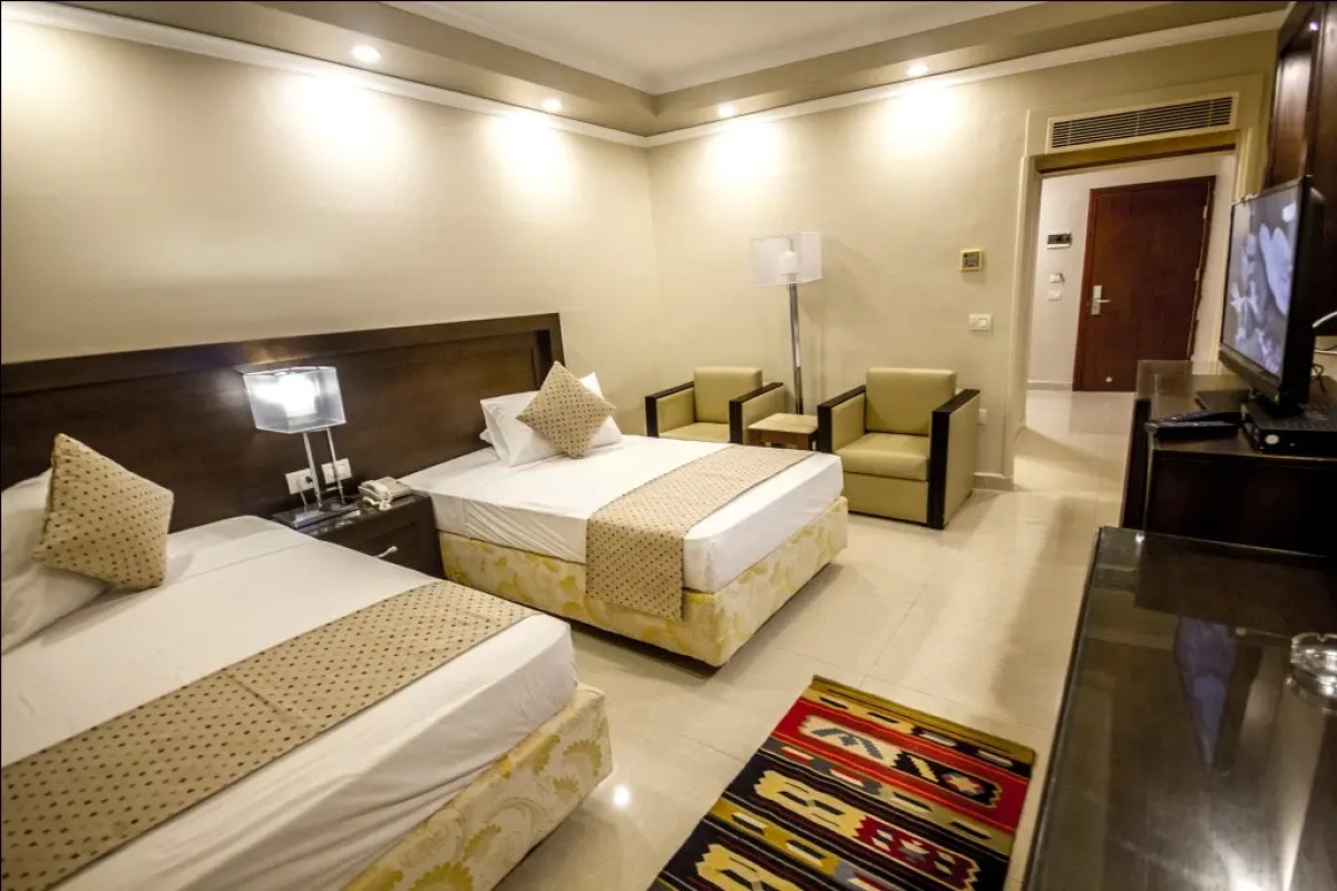 Maamura Palace Hotel