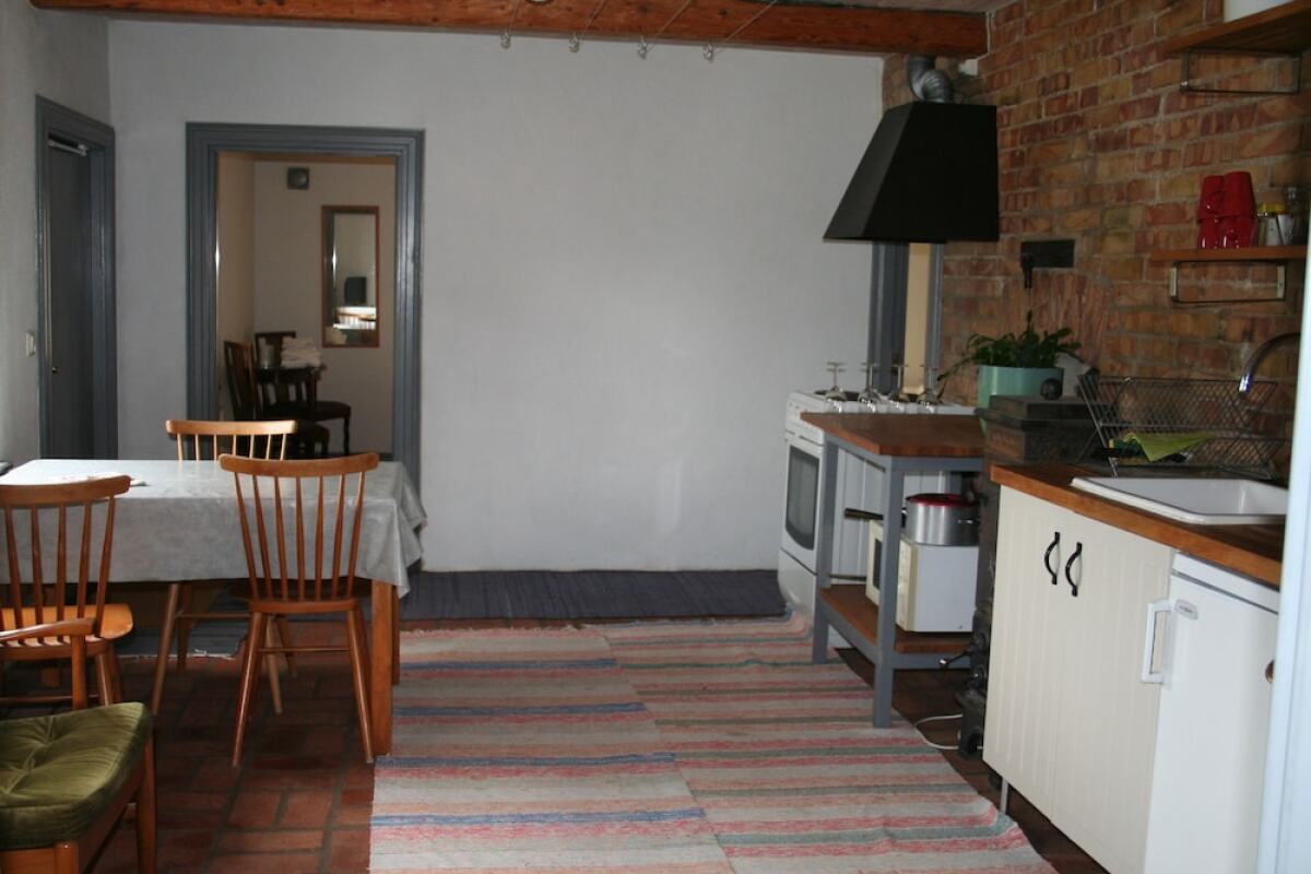 Hoby Gård Bed & Breakfast