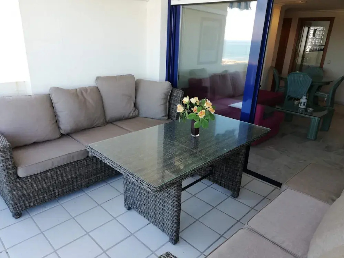 Canal Salinas Esc.ii 2ºpta.6 Ático