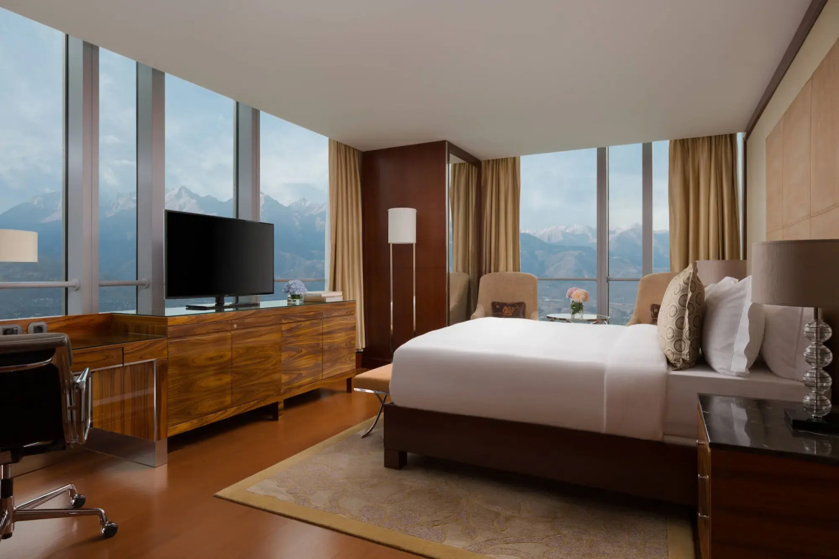 Отель The Ritz-carlton, Almaty