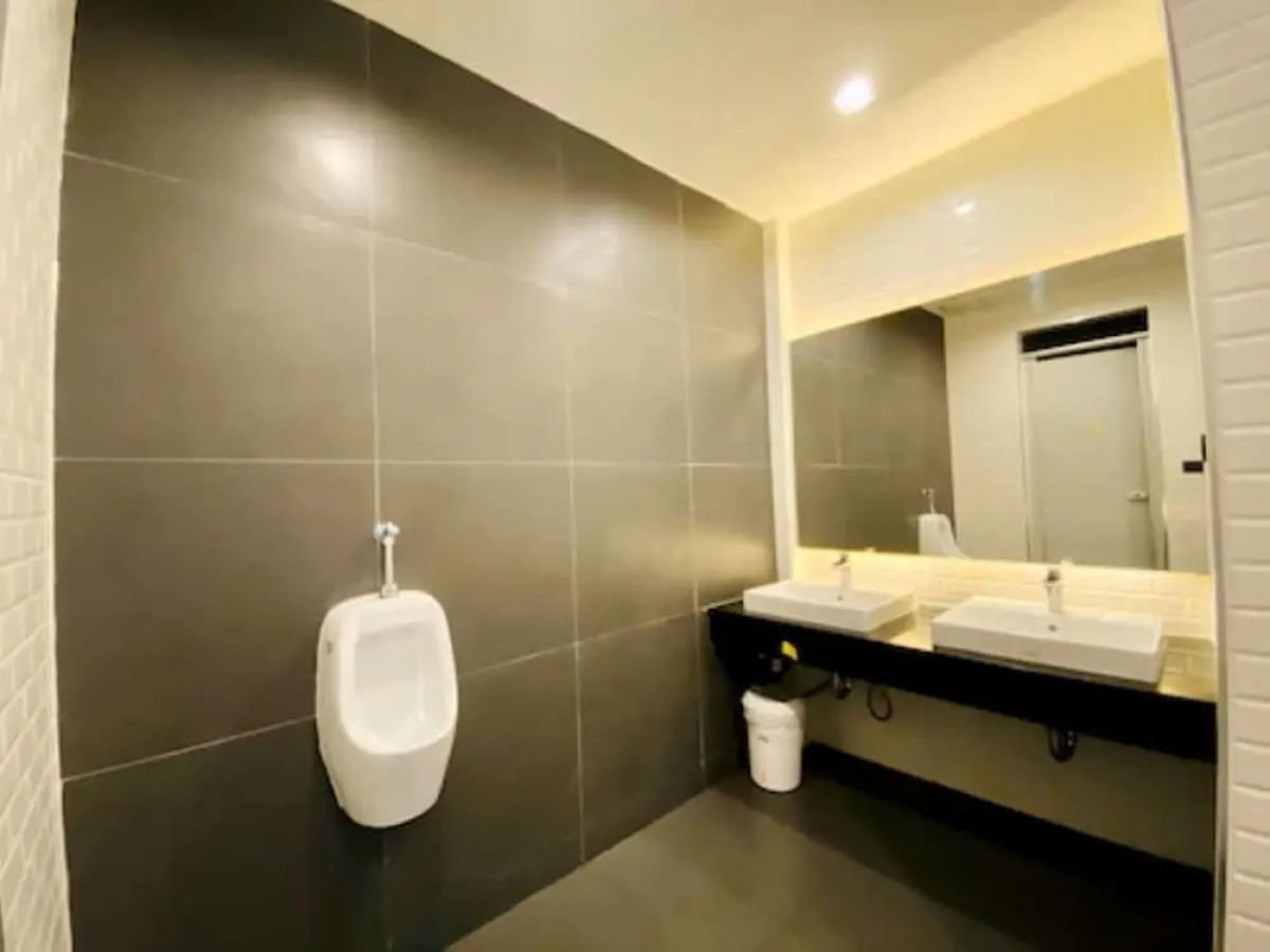 Patong Poshtel - Adults Only - Hostel
