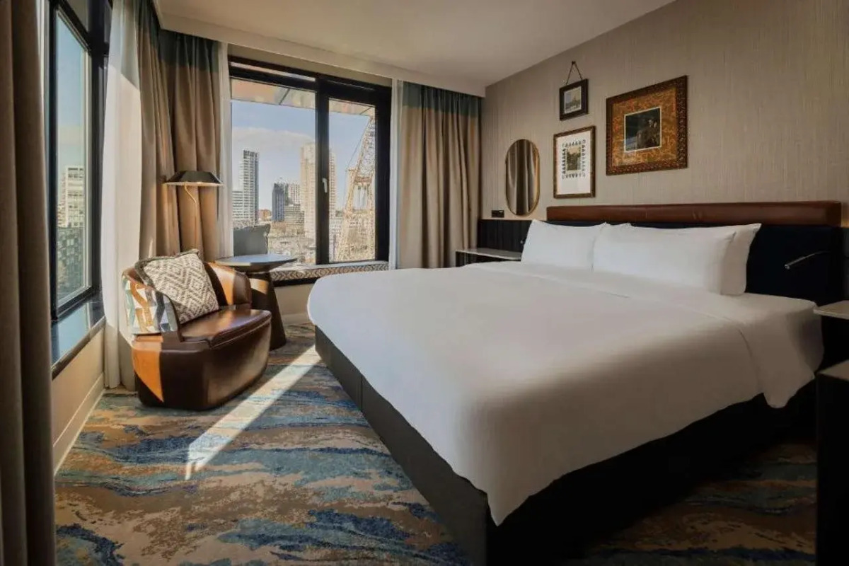 Haven Hotel Rotterdam, Curio Collection by Hilton