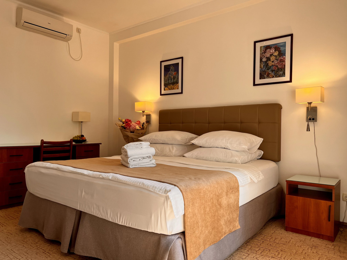 Вилла Феллини