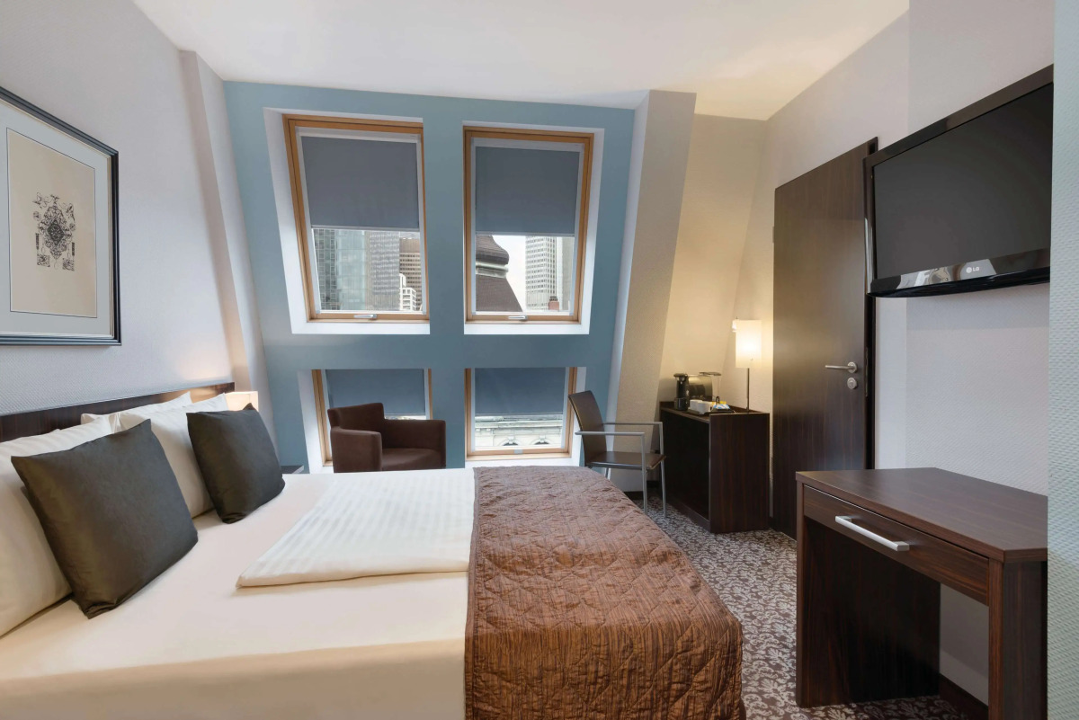 Ramada by Wyndham Frankfurt Central Station