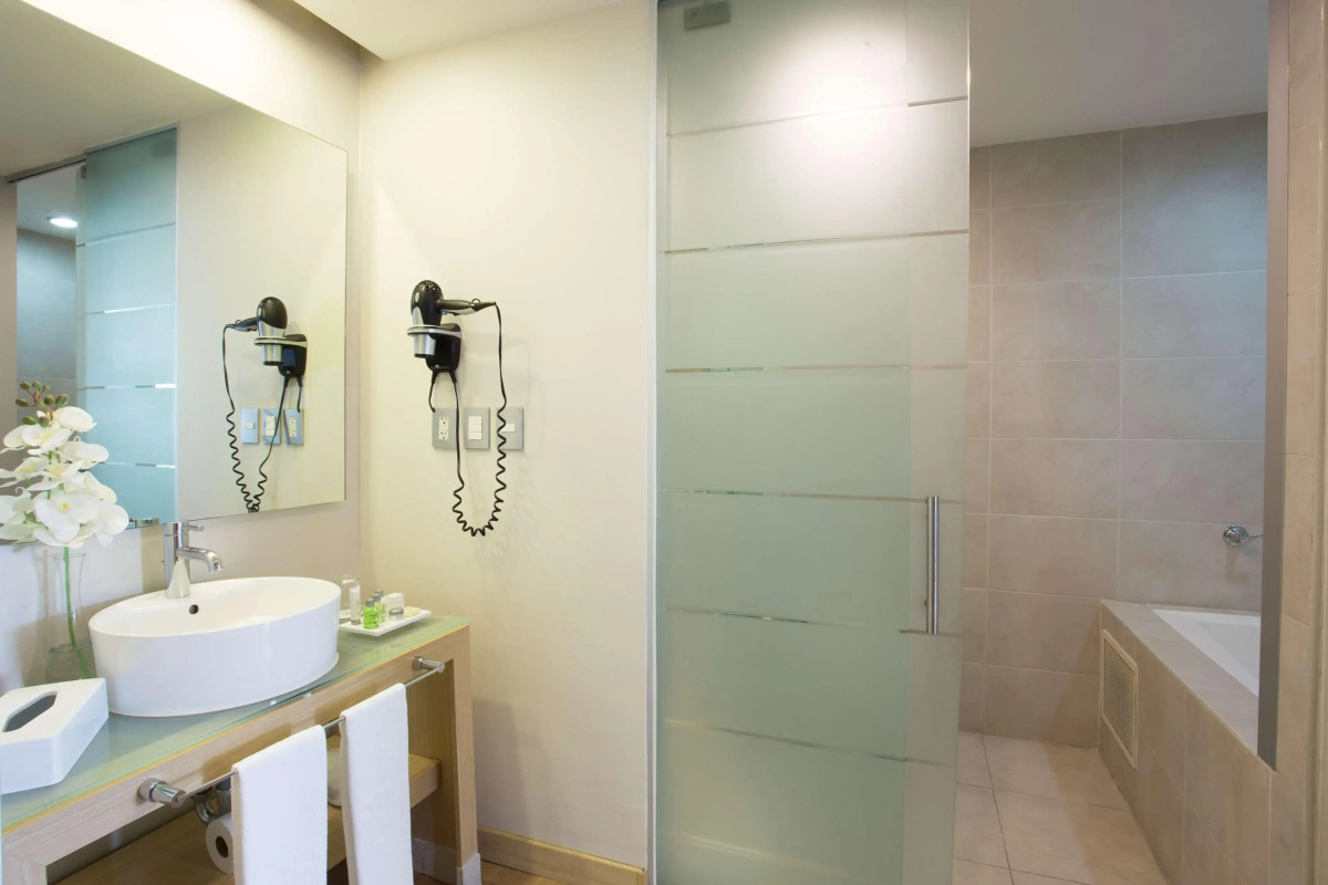 NH Mexico City Valle Dorado