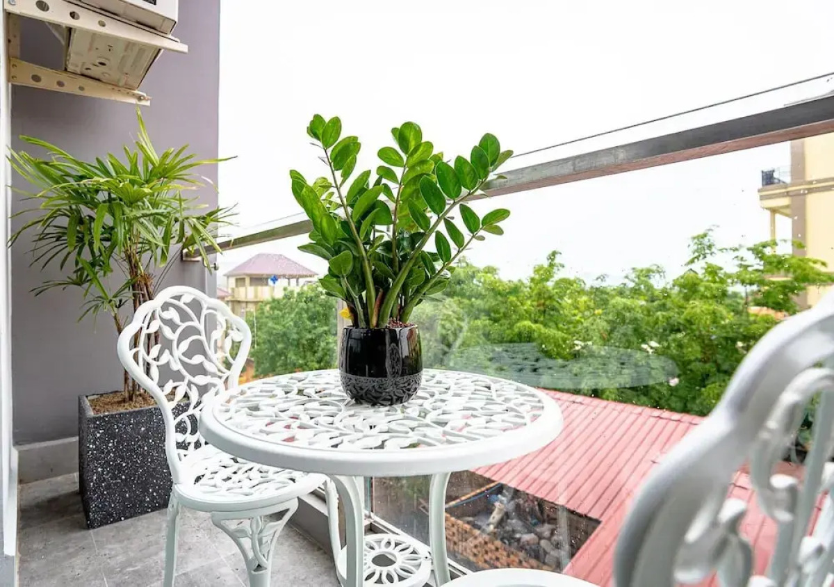 The Square Kampot Hotel