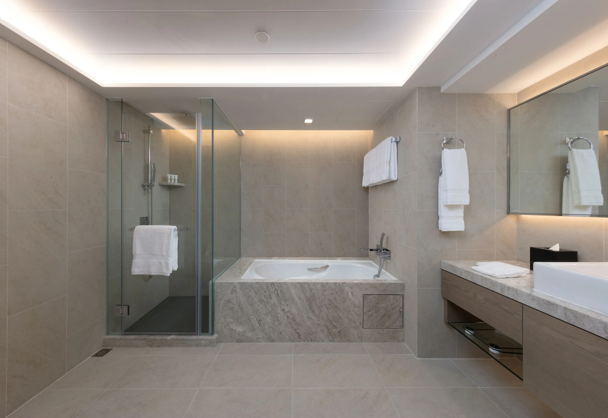 New World Millennium Hong Kong Hotel