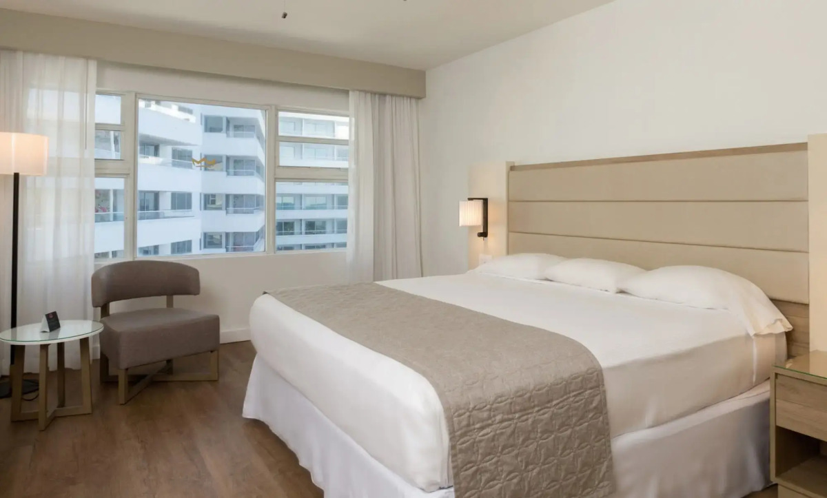 Hotel Riu Plaza Miami Beach