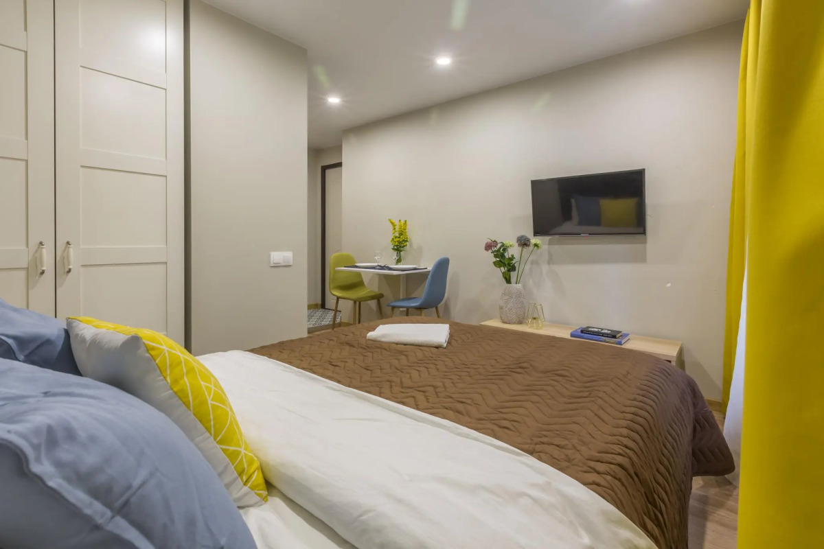 Kvart-Hotel (Кварт-Отель) в микрорайоне Дзержинец