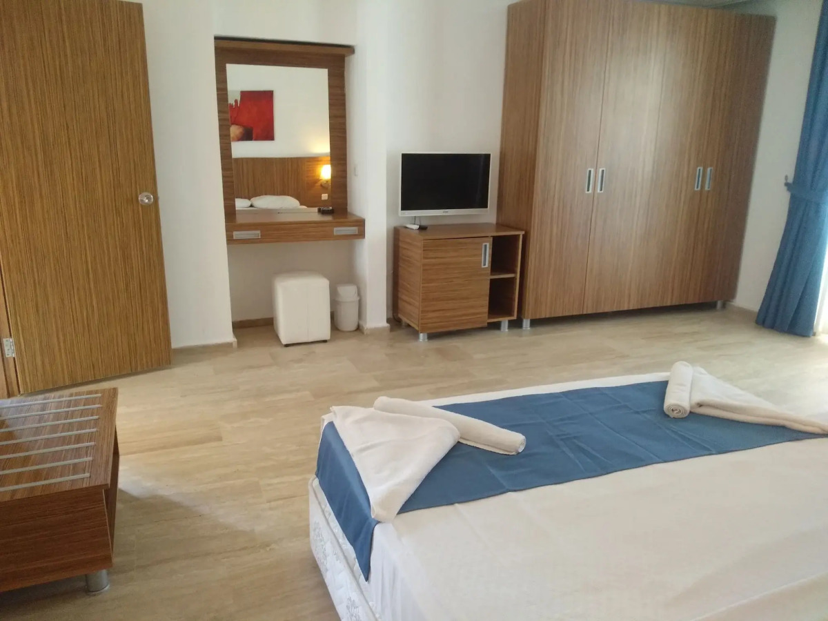 Ladonia Hotels Luna Beach Resort