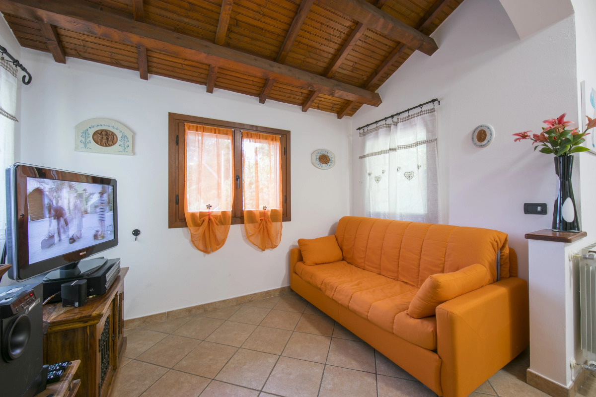 Villa Monte Enrico - Pool And Whirlpool