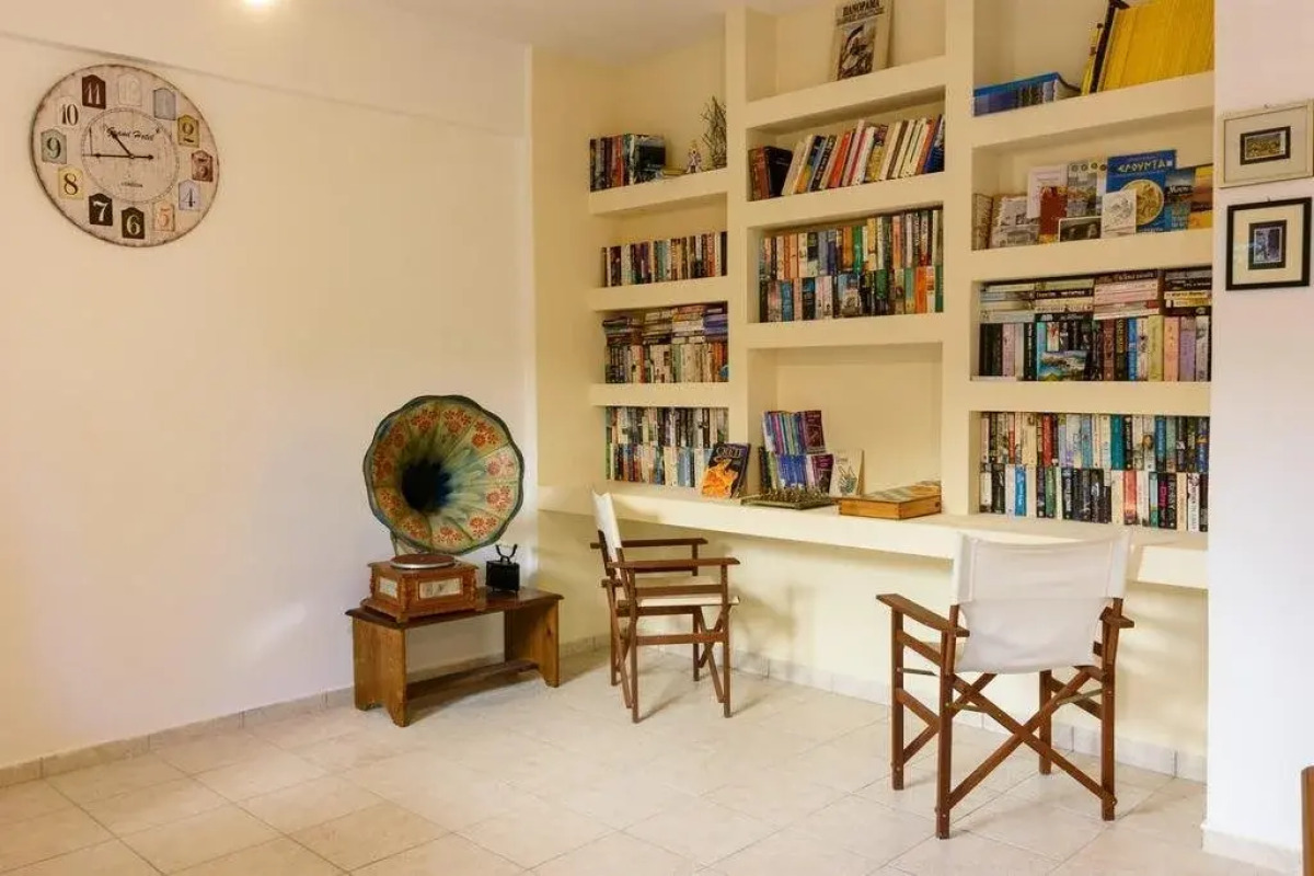 Argyro Apartments and Studios