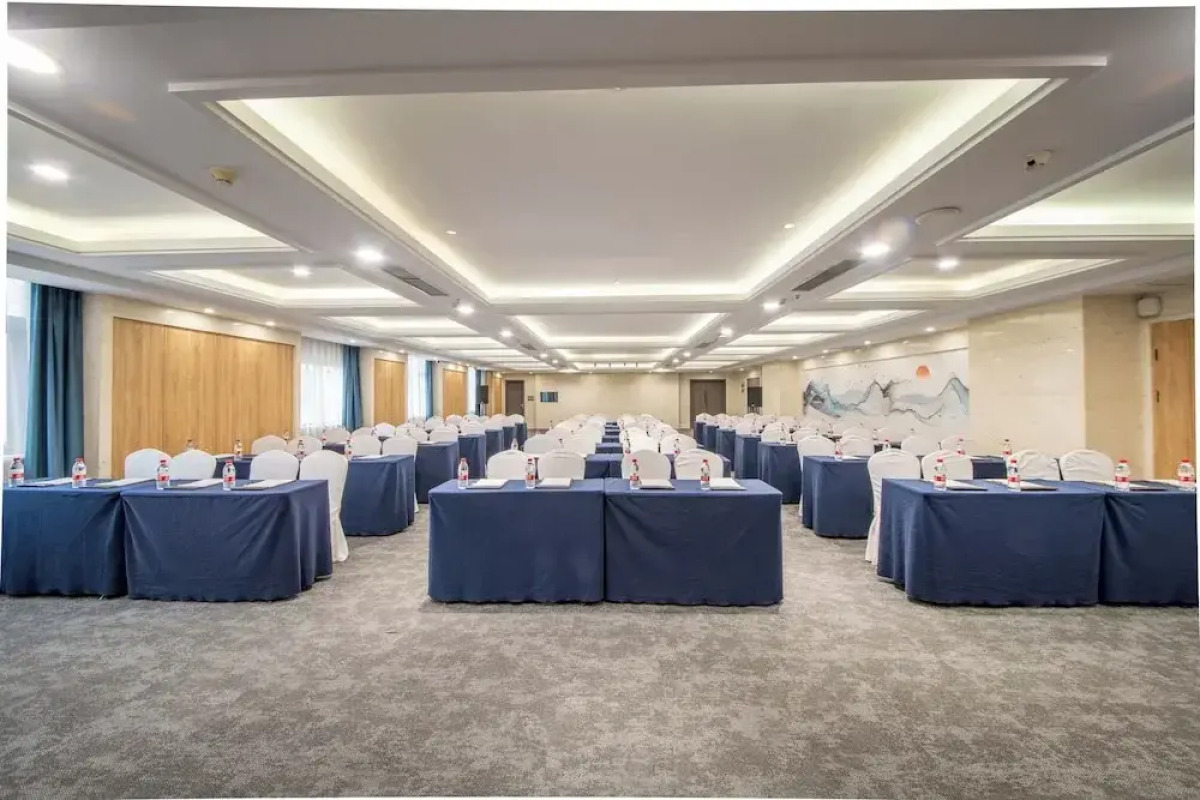 AI Lives In The Future Hotel（Xi'an Longshouyuan Daming Palace West Subway Station Branch）