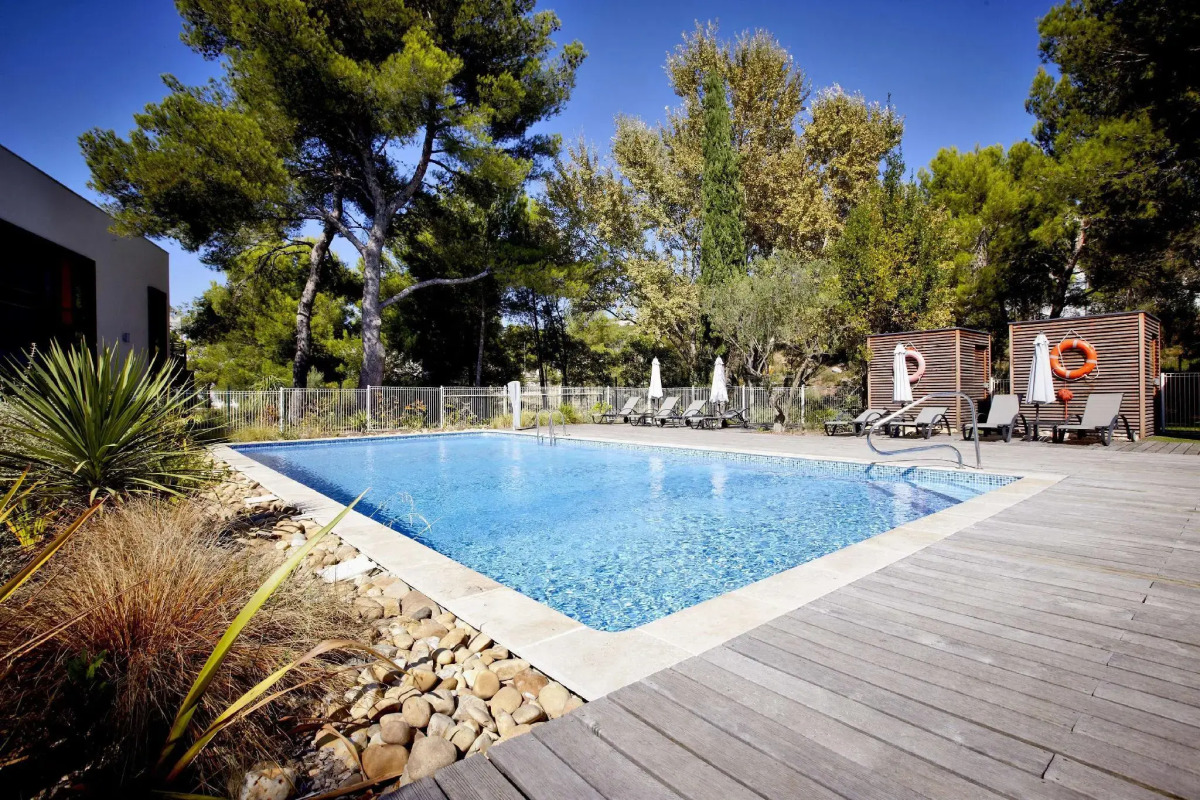 Holiday Inn Express Marseille Airport by IHG