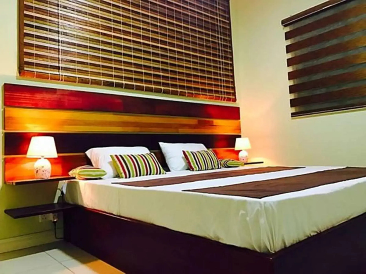 Sugareef West Coast Luxury Penthouse