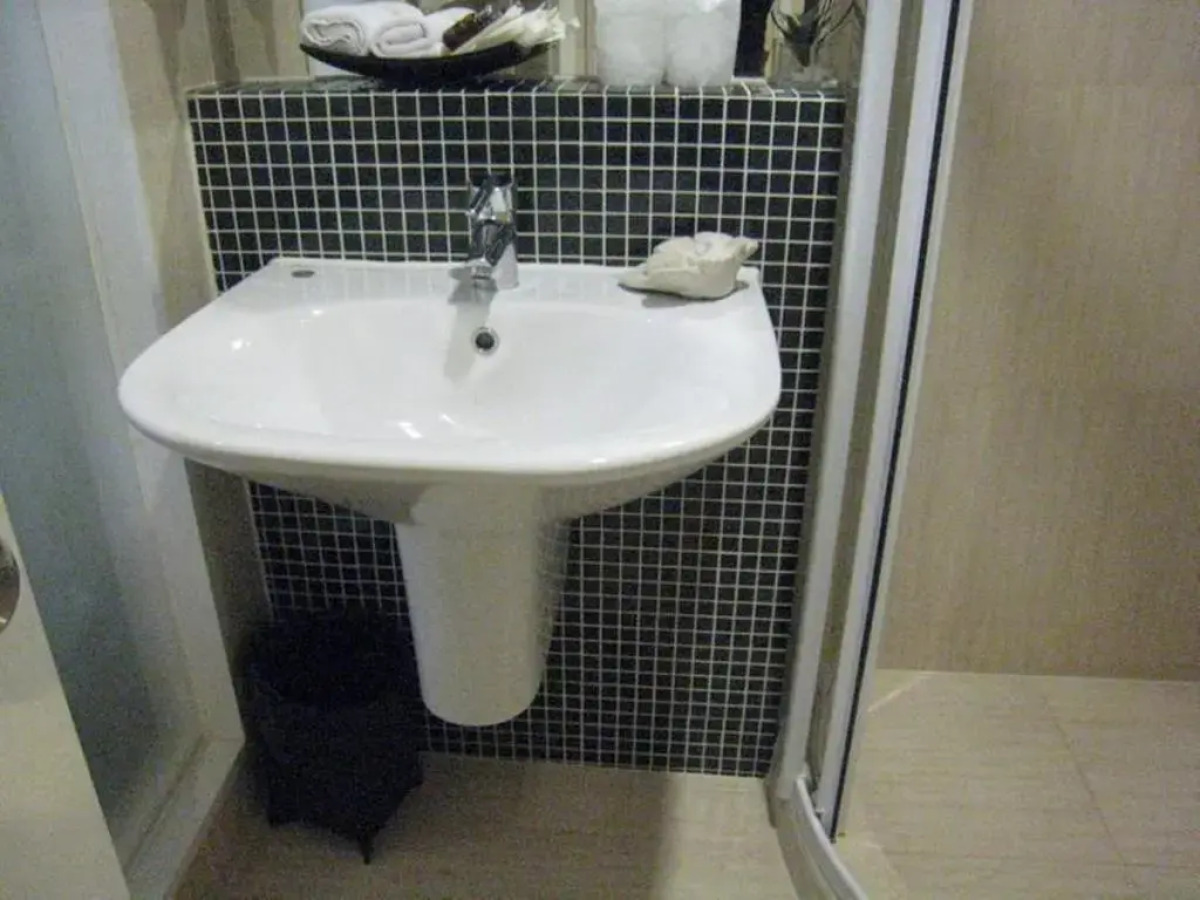 Aphrodite Inn Bangkok