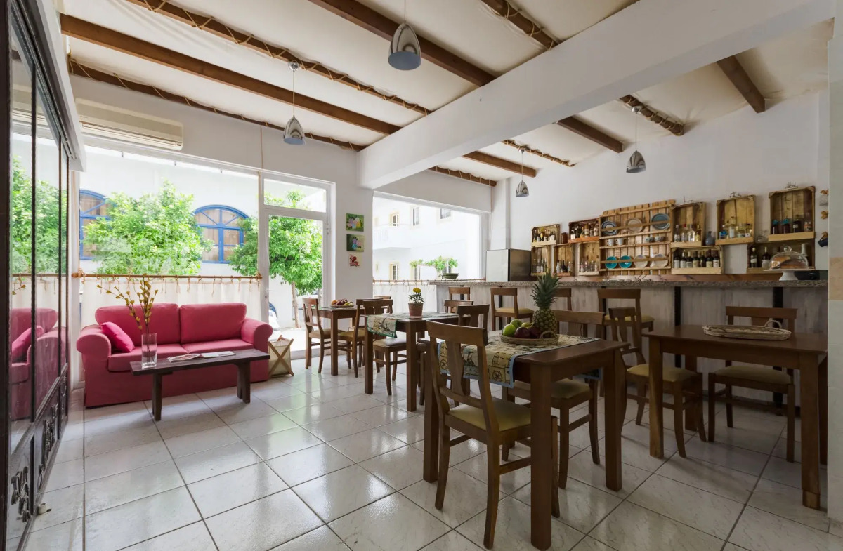 Happiness Apartments