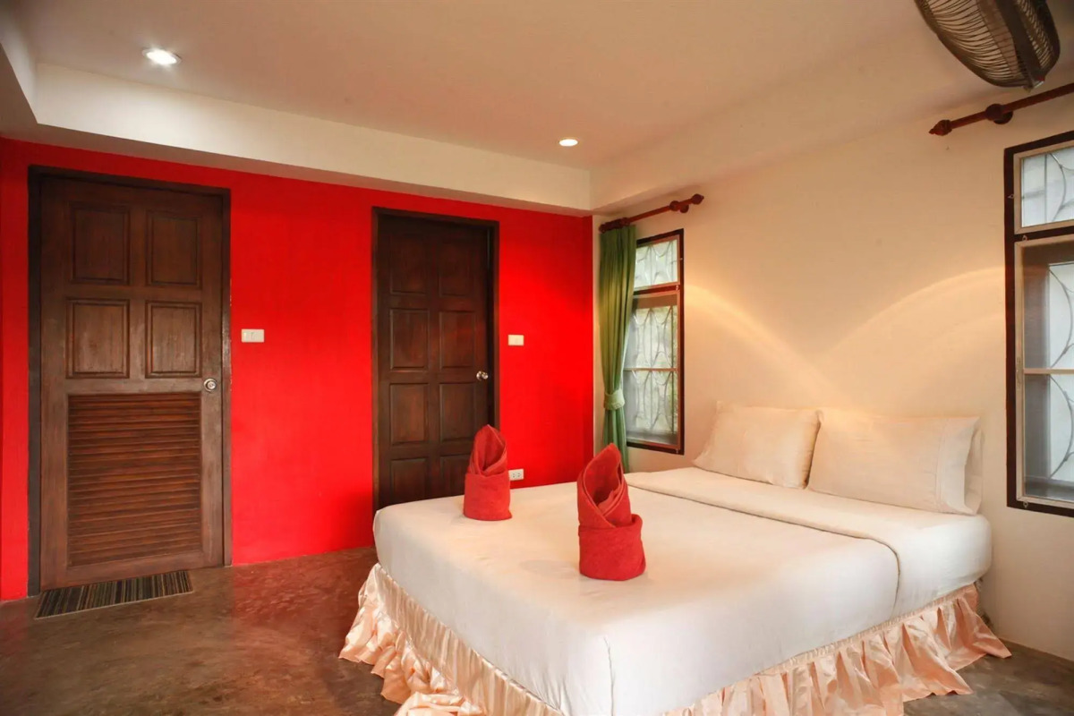 See Through Boutique Resort