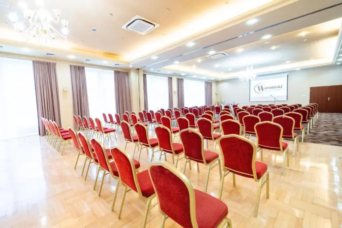 Warmiński Hotel & Conference